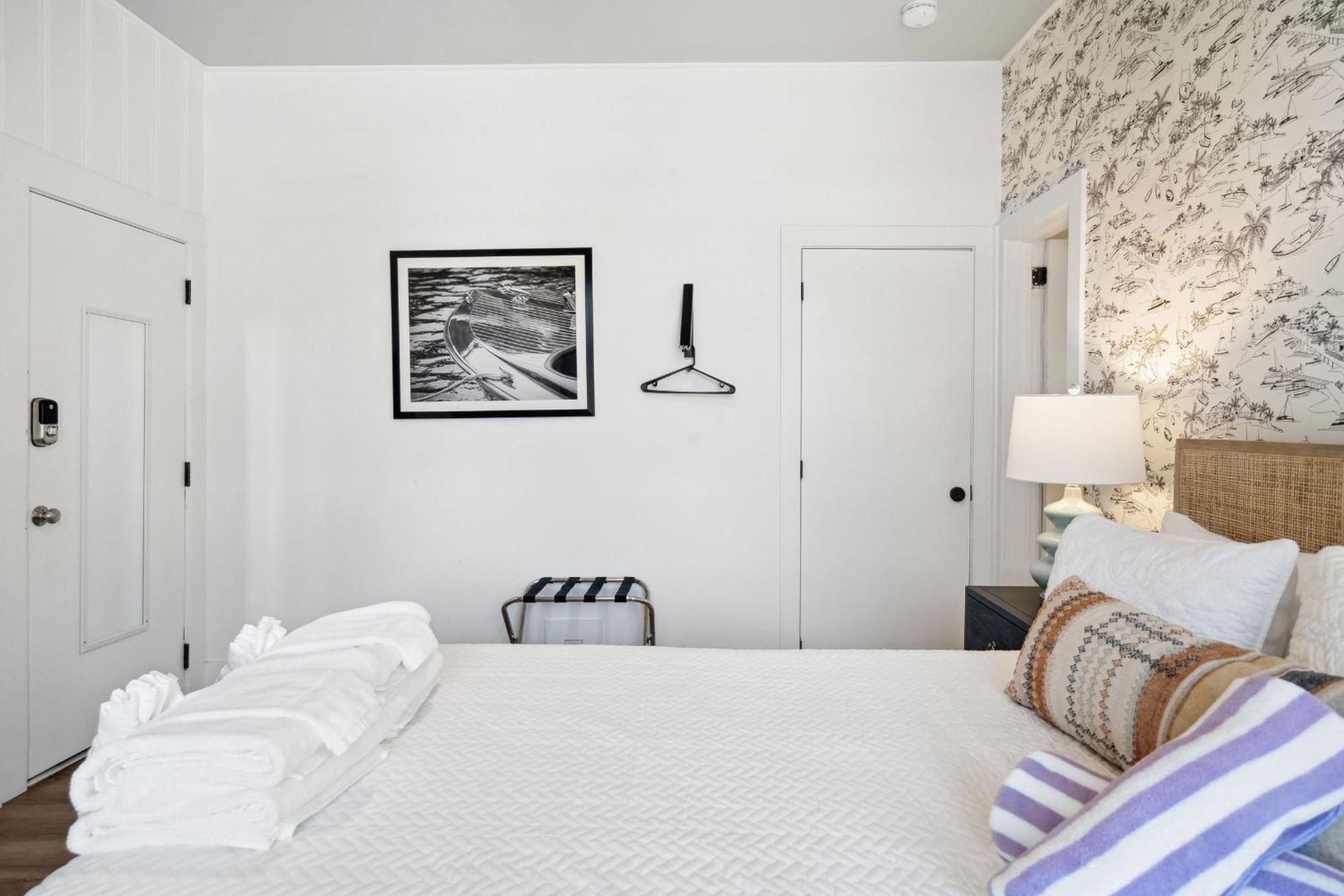 Folliday Inn - The Ariston - Room 34 ฟอลลีบีช ภายนอก รูปภาพ