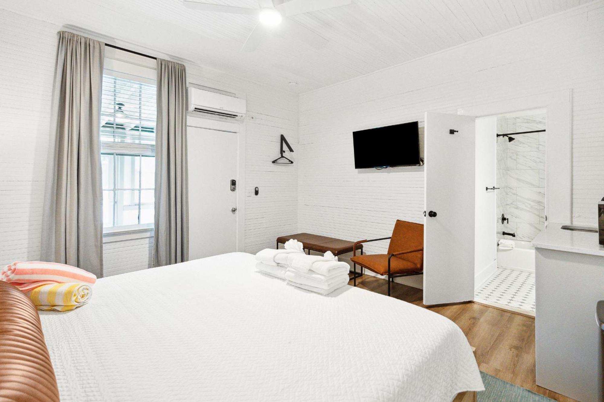 Folliday Inn - The Ariston - Room 34 ฟอลลีบีช ภายนอก รูปภาพ